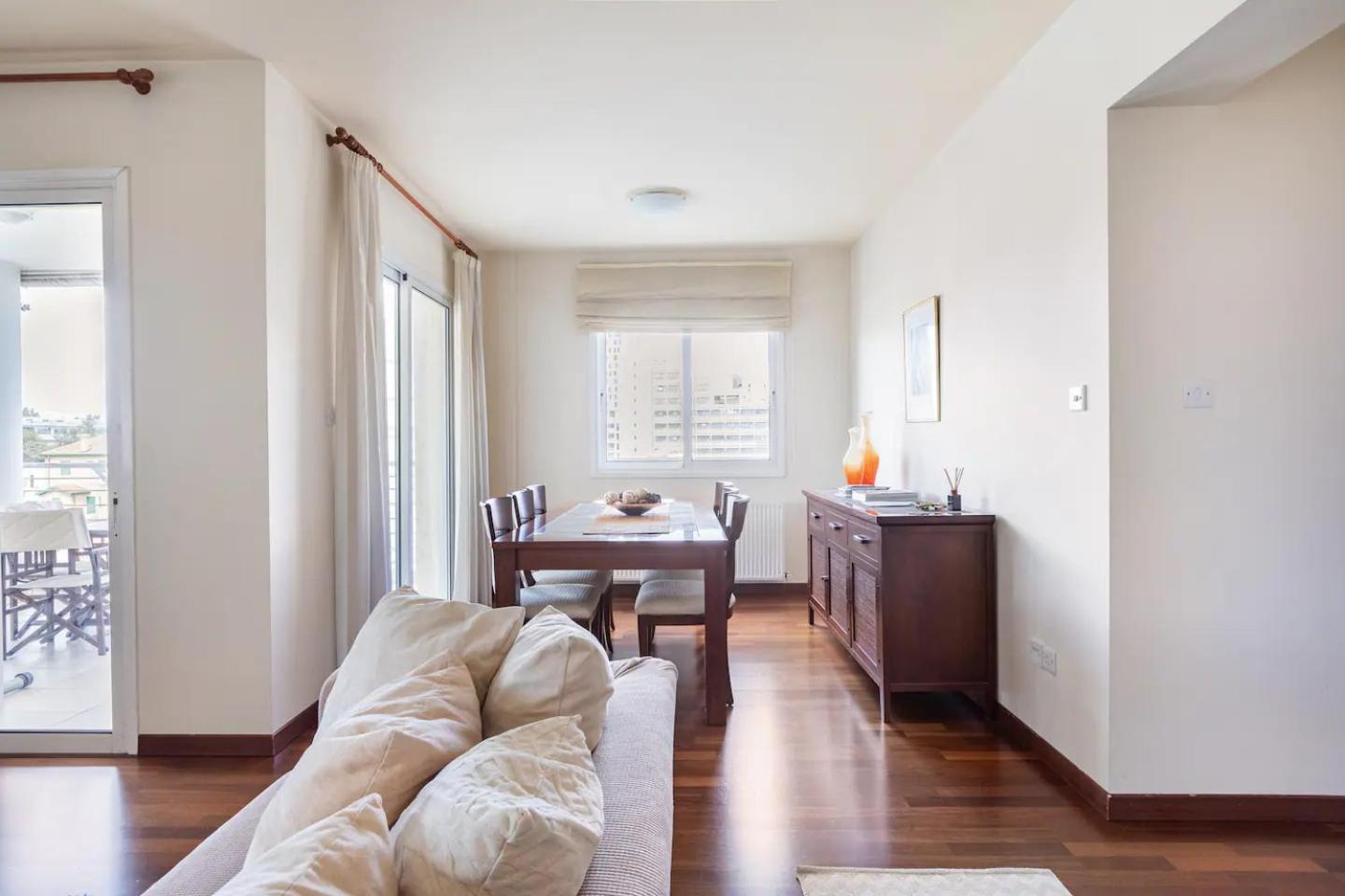 Warm Residence In The Heart Of The City Center - Balcony & View Nicosia Exteriör bild
